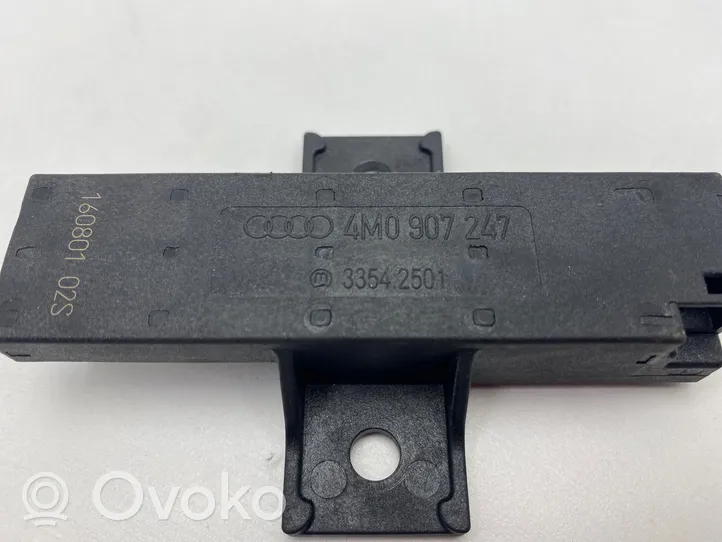 Audi Q7 4M Beraktės sistemos KESSY (keyless) valdymo blokas/ modulis 4m0907247