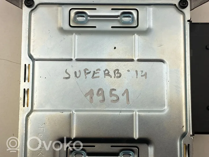 Skoda Superb B6 (3T) Vahvistin 5C6035456A
