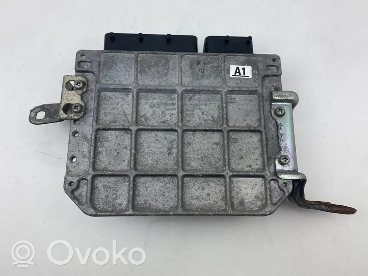 Toyota Prius+ (ZVW40) Moottorin ohjainlaite/moduuli 8966147361