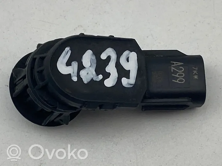 Toyota RAV 4 (XA40) Sensore di parcheggio PDC 4206050580
