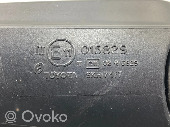 Toyota Corolla E120 E130 Manualne lusterko boczne drzwi przednich SKH7477