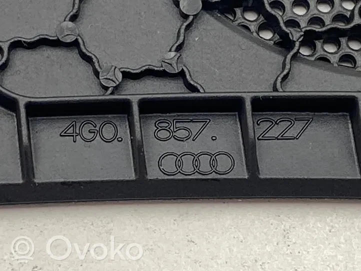 Audi A6 C7 Sivukaiuttimen suoja 4G0857227