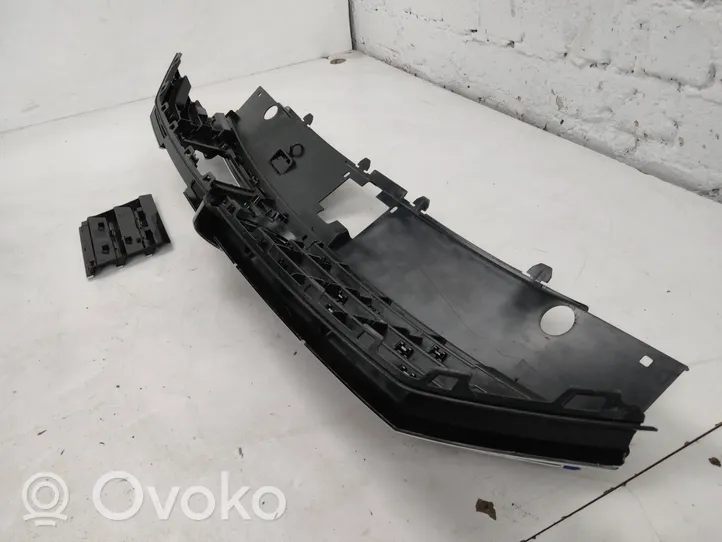 Volkswagen PASSAT B8 Maskownica / Grill / Atrapa górna chłodnicy 3G0853455