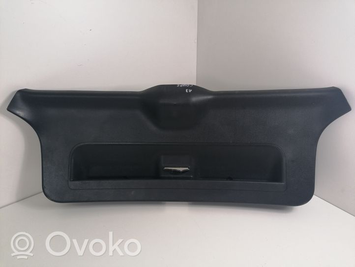 Audi A3 S3 8P Pagrindinis apdailos skydas 8P3867979A