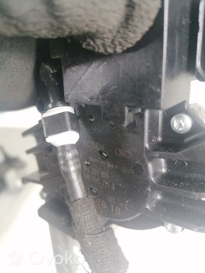 Volkswagen Jetta V Moteur d'essuie-glace arrière 0390201809