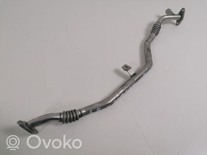 Audi A8 S8 D2 4D Tuyau de raccordement solide EGR 077131831E