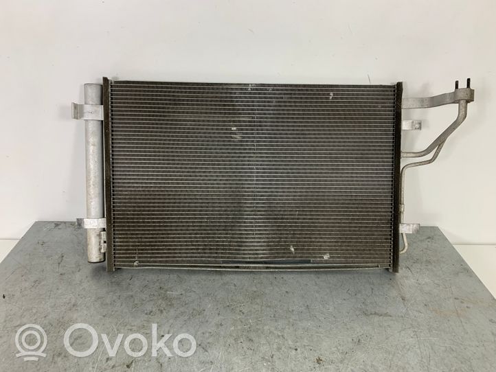 KIA Ceed Radiateur condenseur de climatisation 976062L600