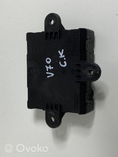 Volvo V70 Unidad de control/módulo de la puerta 7G9T14B534