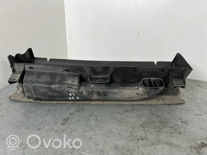 Volvo V50 Prowadnica powietrza intercoolera 72101046