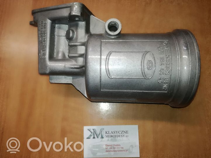 Mercedes-Benz S W126 Supporto di montaggio del filtro dell’olio 1171801811