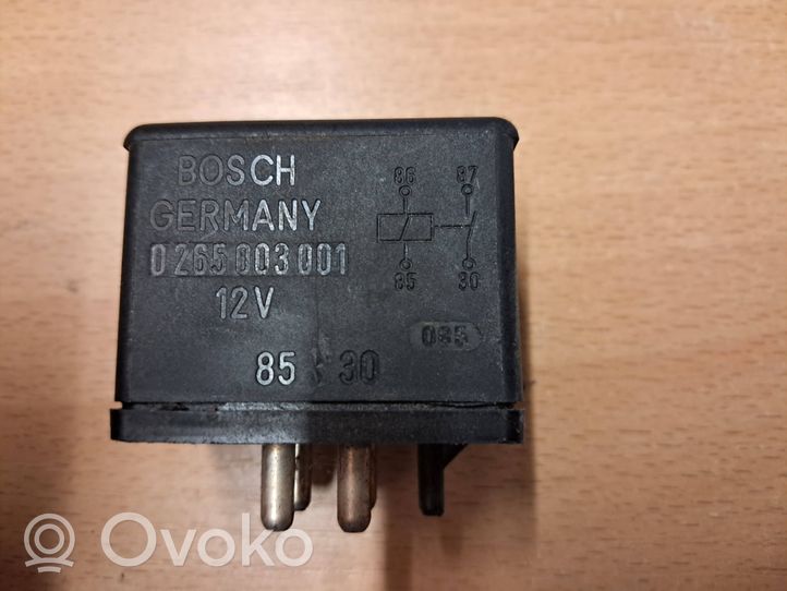 Mercedes-Benz 280 560 W126 Sonstige Relais 0265003001