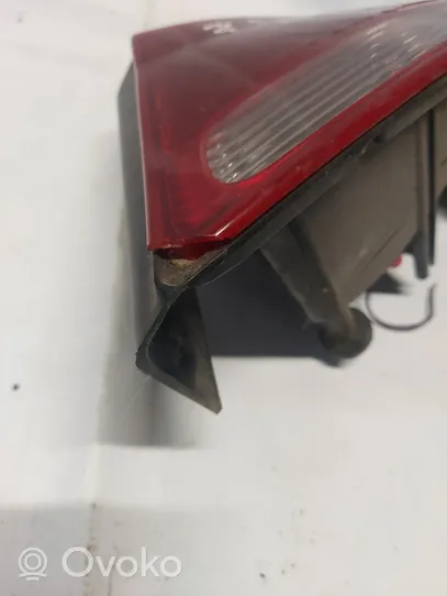 Dodge Stratus Rear/tail lights 04805350AA