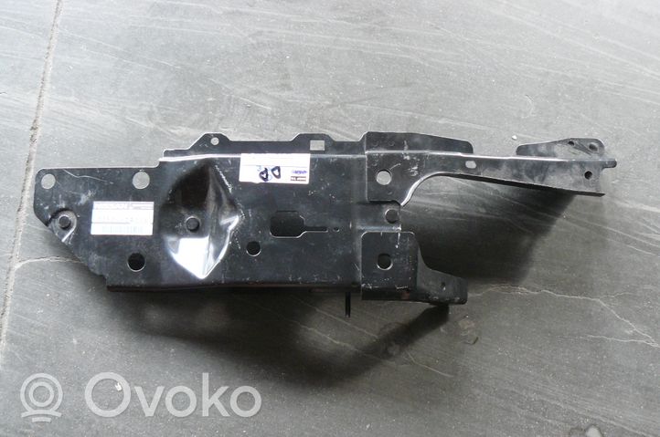 Nissan X-Trail T31 Pannello di supporto del radiatore 62520JG00A