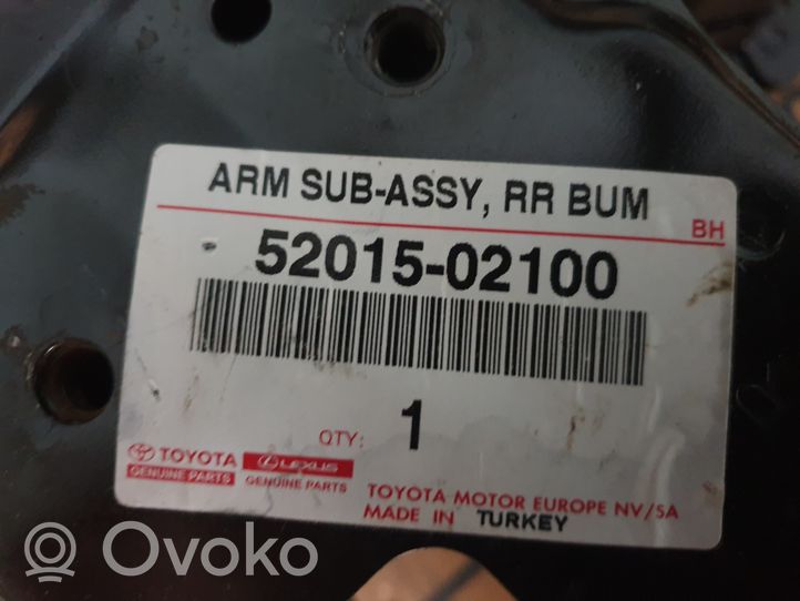 Toyota Auris E180 Aizmugurējā bufera atbalsta stienis 5201502100