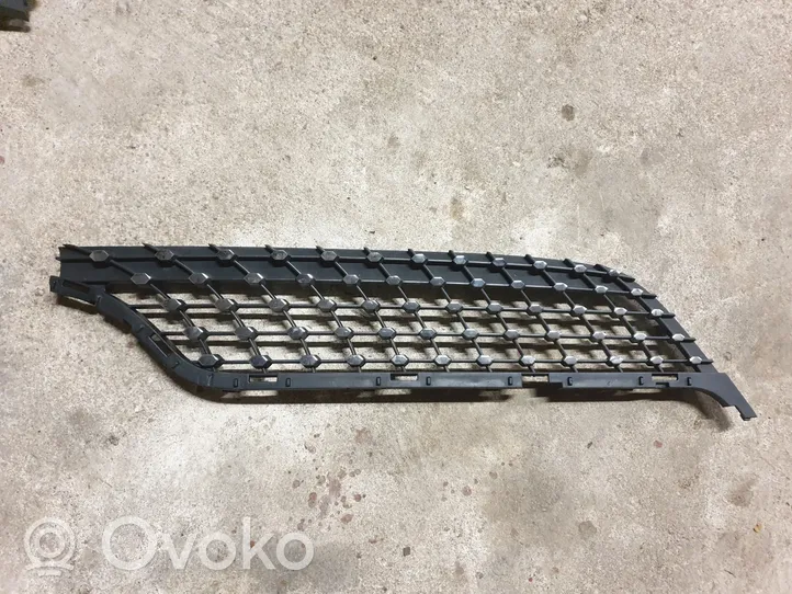 Mercedes-Benz GLA H247 Maskownica / Grill / Atrapa górna chłodnicy A2478883501