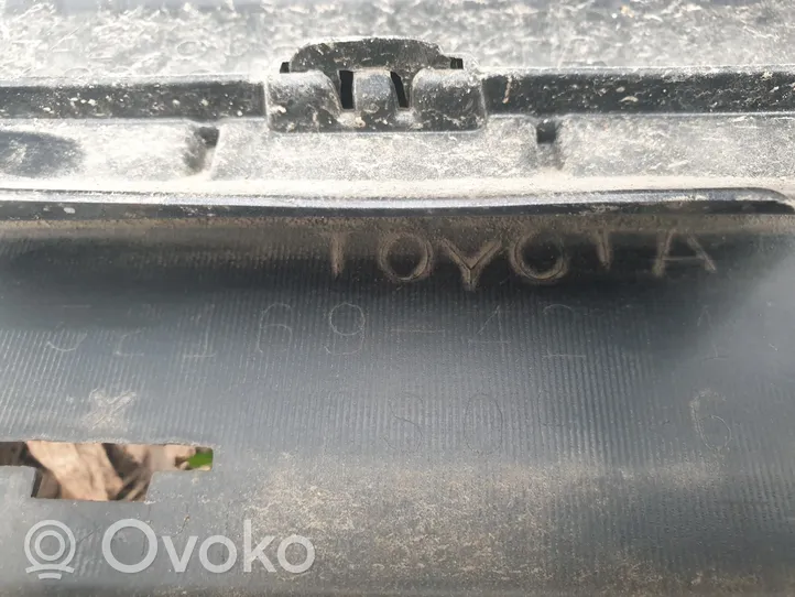 Toyota RAV 4 (XA40) Zderzak tylny 5215942516