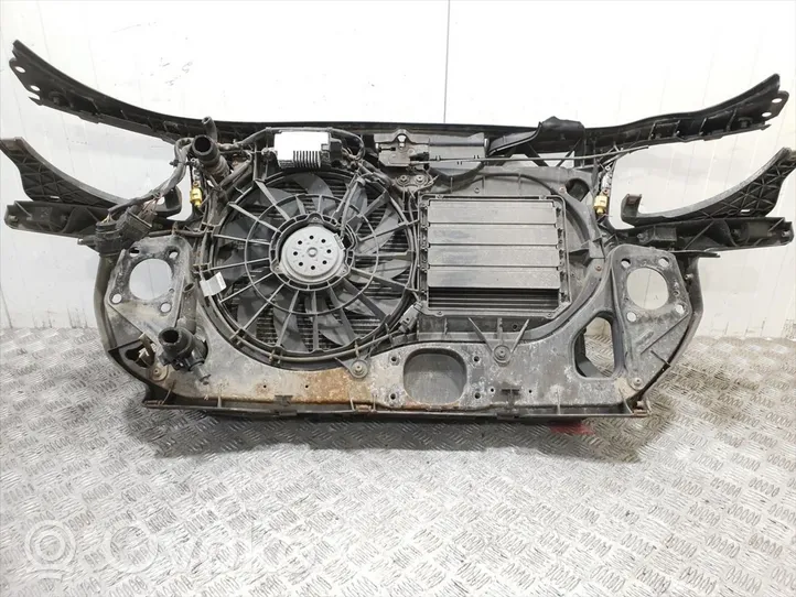 Audi A4 S4 B6 8E 8H Schlossträger Frontträger Frontmaske 