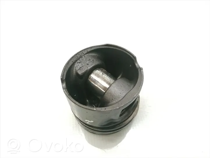 Land Rover Discovery Piston ILVD3