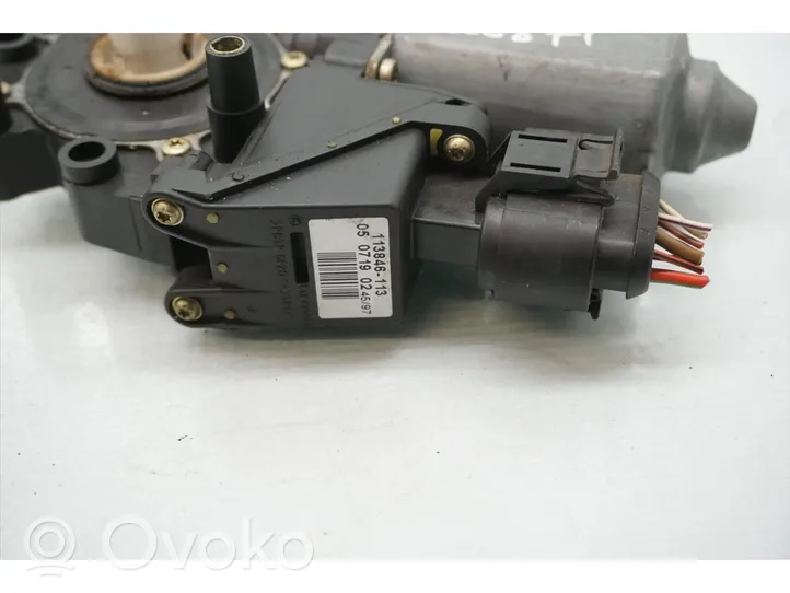 Audi A4 S4 B5 8D Motorino alzacristalli della portiera anteriore 8D0959801