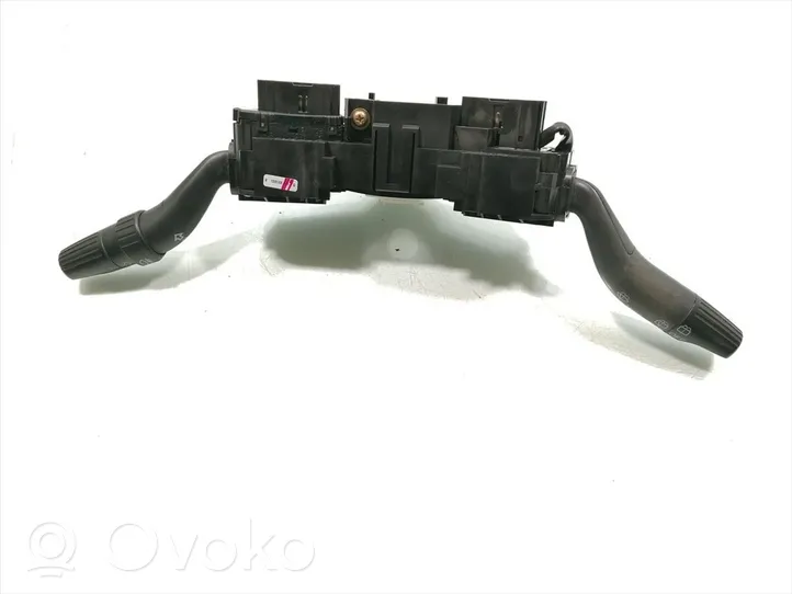 Honda CR-V Wiper turn signal indicator stalk/switch 