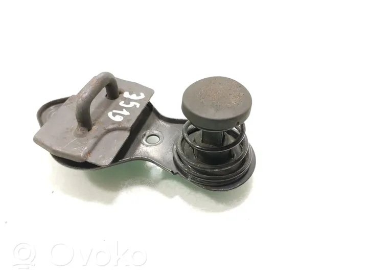 Mercedes-Benz ML W164 Anello/gancio chiusura/serratura del vano motore/cofano A2038800460