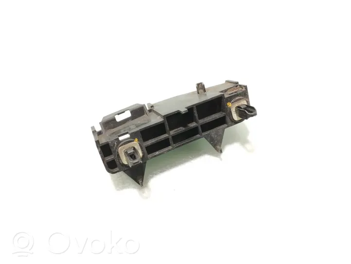 Toyota Avensis T250 Staffa angolare del supporto di montaggio del paraurti 52562-05030