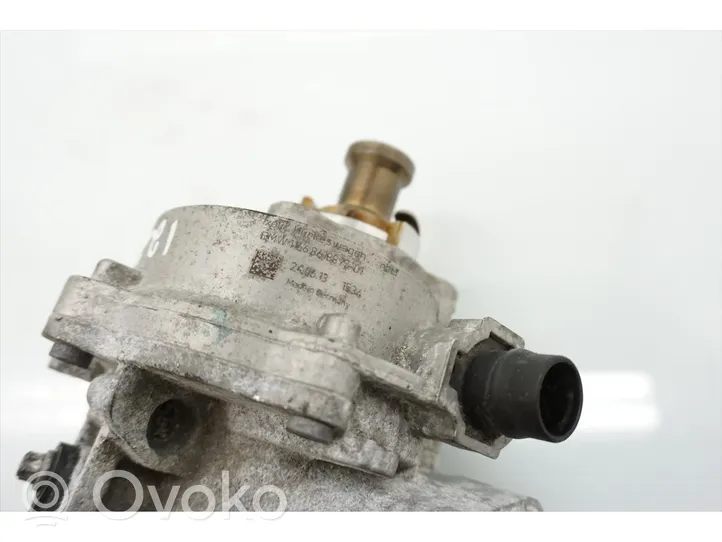 BMW X5 G05 Vacuum pump 8618897