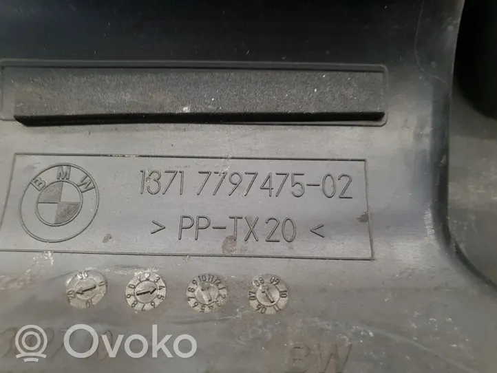 BMW 1 E81 E87 Część rury dolotu powietrza 7797475