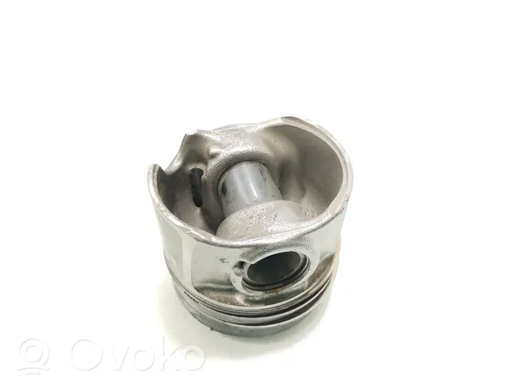 Volkswagen Golf Cross Piston 