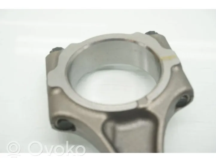 Toyota C-HR Piston avec bielle 