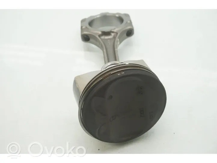 Toyota C-HR Piston avec bielle 