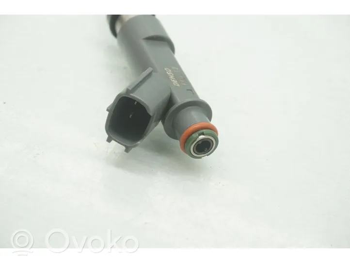 Toyota C-HR Injecteur de carburant 23250-0T110