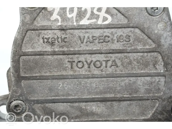 Toyota Avensis T270 Alipainepumppu 