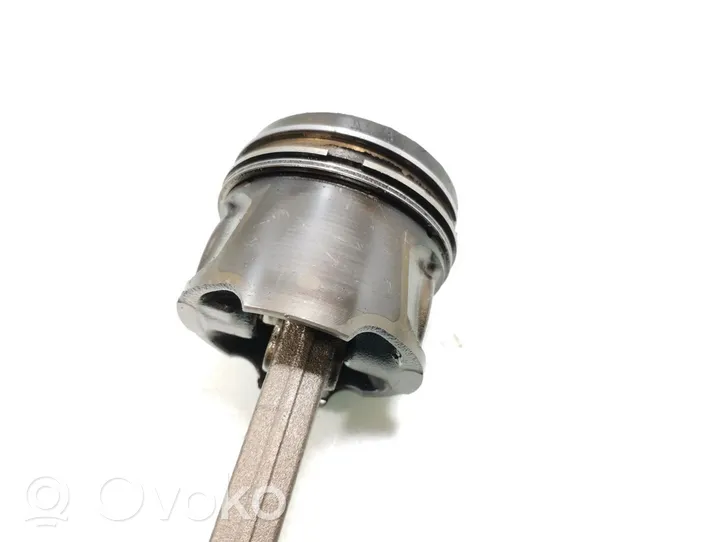 Nissan Qashqai Piston avec bielle K9K