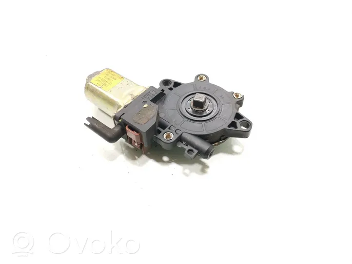 Isuzu Rodeo Motorino alzacristalli della portiera anteriore CM091540