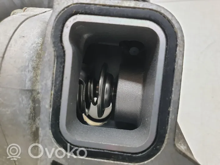 Hyundai i30 Termostaatin kotelo 
