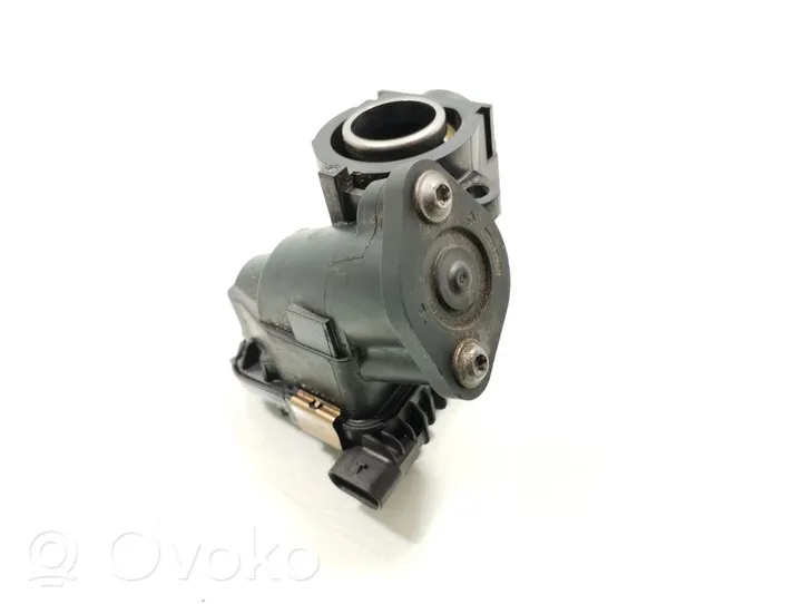 Mini Cooper Countryman F60 Thermostat / Thermostatgehäuse 61047207