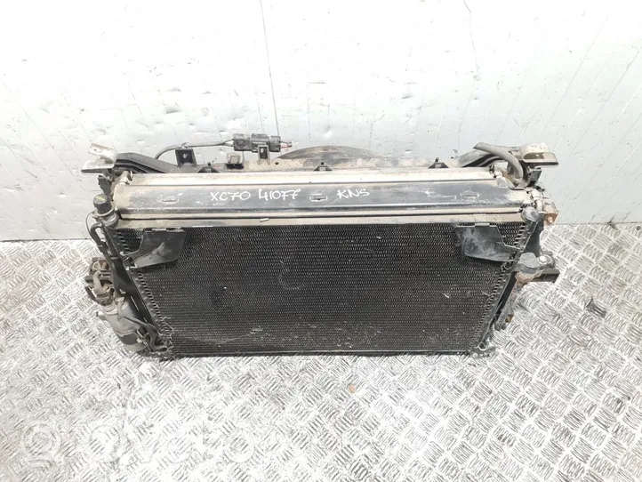 Volvo C70 Radiateur de refroidissement 30680547