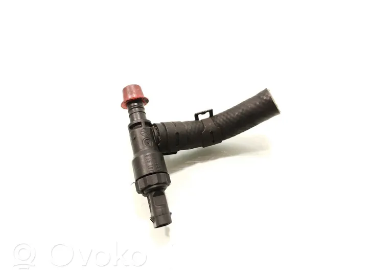 Audi A3 S3 8V Sensore temperatura del carburante 04L919565