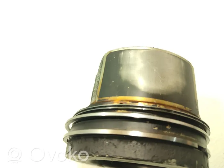 Mazda 6 Piston 