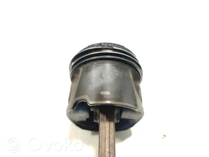 Volvo S40 Piston with connecting rod 