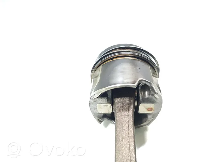 Audi A5 8T 8F Piston avec bielle 