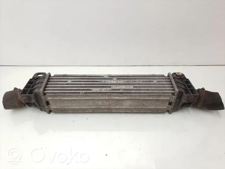 Ford Mondeo Mk III Starpdzesētāja radiators 1S7Q9L440AF