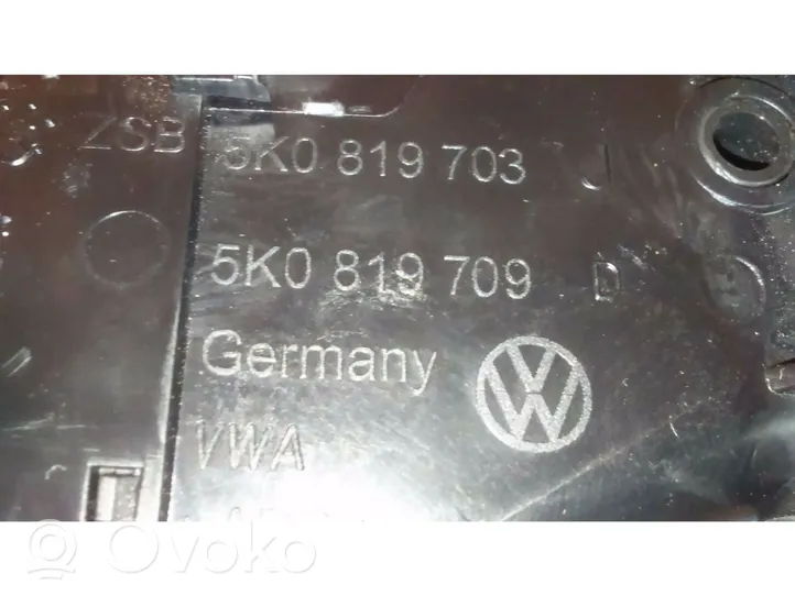 Volkswagen Golf SportWagen Boczna kratka nawiewu deski rozdzielczej 5K0819709D