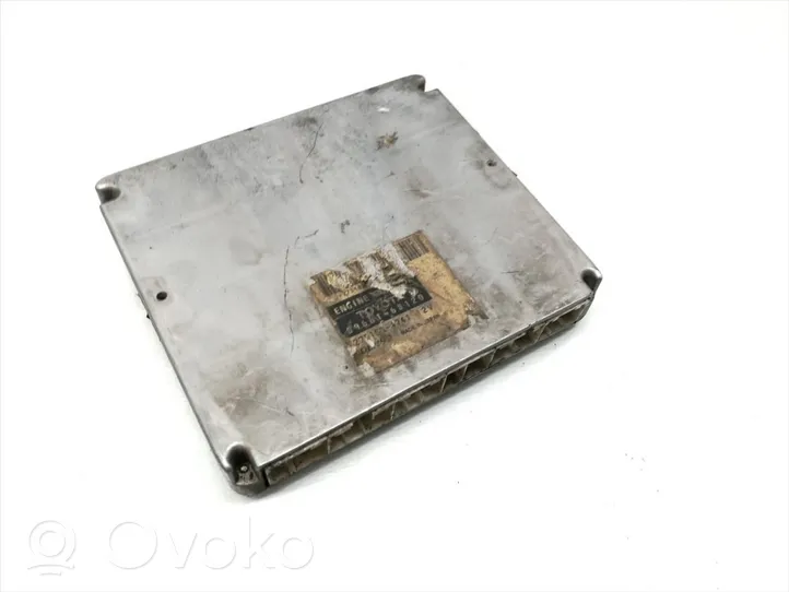 Toyota Wish (AE10) Sterownik / Moduł ECU 89661-68120