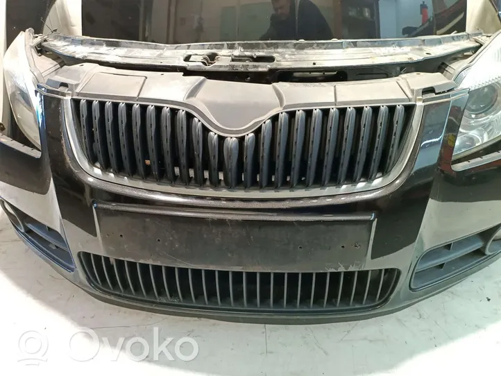 Skoda Fabia Mk2 (5J) Kompletny zestaw przedniej części nadwozia / karoserii 