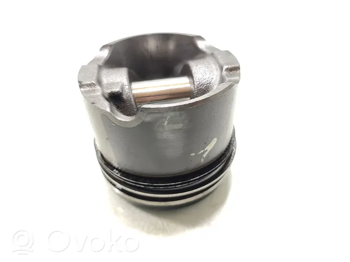 Peugeot 307 Piston DW10TD