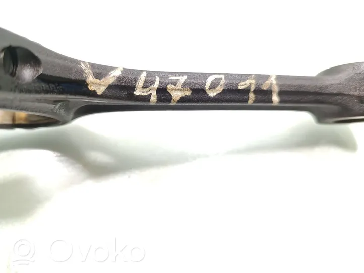 Volkswagen Golf IV Connecting rod/conrod 