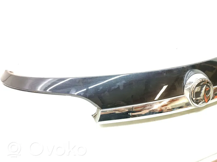 Opel Insignia A Tailgate/boot lid cover trim 22804084