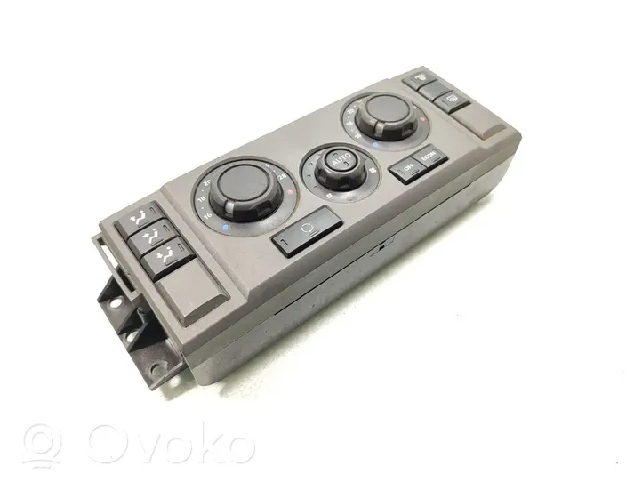 Land Rover Discovery 3 - LR3 Unidad de control climatización JFC000617WUX